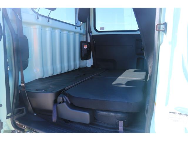 ハイゼットカーゴデッキバンＧ　当社使用試乗車ＵＰ車１年保証・距離無制限・ディスプレイオーディオ・バックモニター・クリアランスソナー付（埼玉県）の中古車