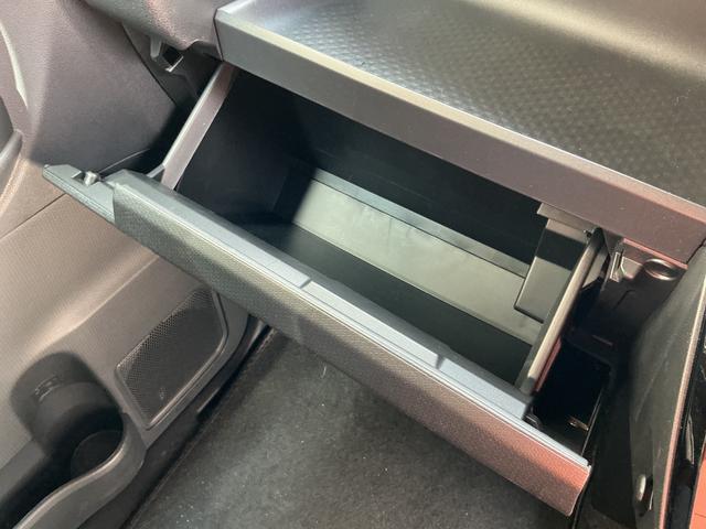 タントカスタムＸ走行距離２０００ＫＭ（埼玉県）の中古車