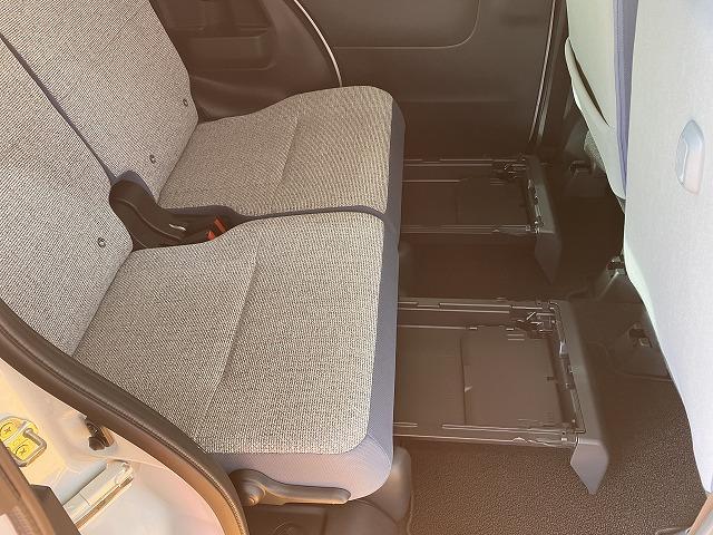 ムーヴキャンバスストライプスＧターボサポカーＳワイド適合　Ｂカメラ　ＵＳＢ接続端子　電動パーキングブレーキ　シートヒーター　両側オートスライドドア　Ｐスタート　全車速追従機能付ＡＣＣ　ホッとカップホルダー　置きラクボックス　キーフリー（神奈川県）の中古車