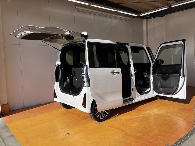 タントカスタムＲＳサポカーＳワイド適合　ミラクルオープンドア　両側オートスライドドア　パノラマモニター対応　電動パーキングブレーキ　ディスプレイオーディオ　ステアリングスイッチ　シートヒーター　コーナーセンサー（神奈川県）の中古車