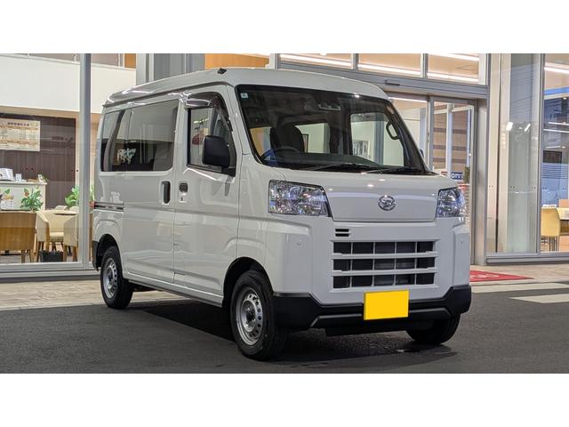 ハイゼットカーゴＤＸサポカーＳワイド適合　オーディオ　エアコン　アクセサリーソケット　コーナーセンサー　アイドリングストップ　光軸調整ダイヤル　横滑り防止機能　誤発進抑制機能　パワーウインドウ　キーレス（神奈川県）の中古車