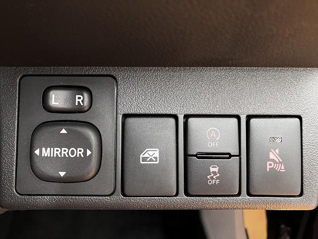 コペンセロ　届け出済み未使用車　オープンカーオープンカー　二人乗　アクティブトップ　シートヒーター　ステアリングスイッチ　Ｐスタート　アイドリングストップ　コーナーセンサー　スポーツシート　キーフリー（神奈川県）の中古車