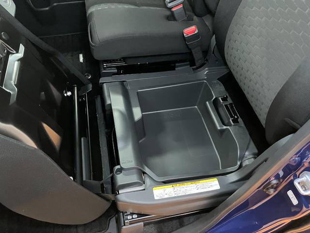 ウェイクＧスマアシ　ラゲッジアンダートランク　両側オートスライドドア　Ｂカメラ　ステアリングスイッチ　オートエアコン　Ｐスタート　エコアイドル　ＥＴＣ　横滑り防止機能　誤発進抑制機能　キーフリー（神奈川県）の中古車