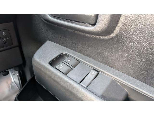 ハイゼットカーゴDX エアコン BT/USBオーディオ エアコンサポカーSワイド適合 BT/USBオーディオ エアコン アクセサリーソケット パワーウィンドウ オーバーヘッドシェルフ(神奈川県)の中古車