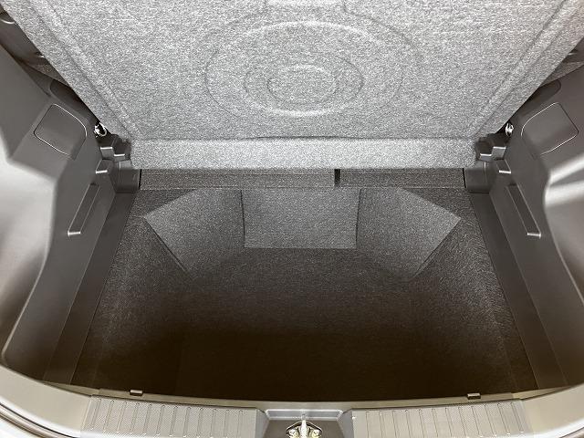 ロッキープレミアムＧサポカーＳワイド適合　電動パーキングブレーキ　ＵＳＢ接続端子　ステアリングスイッチ　全車速追従機能付ＡＣＣ　シートヒーター　コーナーセンサー　キーフリー（神奈川県）の中古車