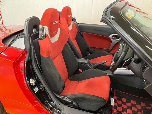コペンセロ Sオープンカー 二人乗 ドラレコ アクティブトップ リブシュタイン製ショックアブソーバ momo製ステアリングホイール レカロ製スポーツシート BBS製アルミホイール HKSスポーツマフラー(神奈川県)の中古車