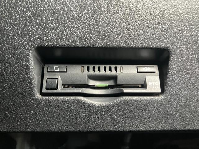 ハイゼットカーゴＤＸ　Ｂカメラ　Ｐスタート　ＥＴＣ　キーフリーサポカーＳワイド適合　Ｂカメラ　オーバーヘッドシェルフ　ディスプレイオーディオ　ステアリングスイッチ　Ｐスタート　誤発進抑制装置　横滑り防止機能　コーナーセンサー　ＥＴＣ　パワーウィンドウ　キーフリー（神奈川県）の中古車