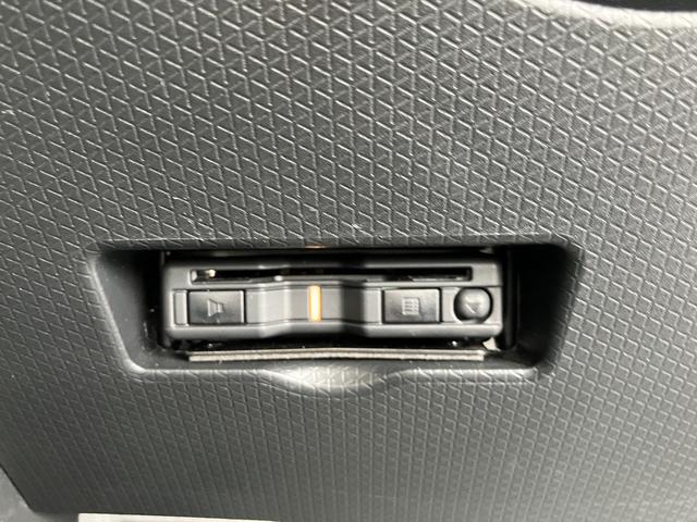 タントカスタムＲＳ　　ナビゲーション　バックカメラ　ＥＴＣ車載器保証１年間距離無制限付き　両側電動スライドドア　ＬＥＤヘッドランプ　ＬＥＤフォグランプ　オートライト　ミラクルオープンドア　運転席シートヒーター　運転席シートリフター　オートエアコン（東京都）の中古車