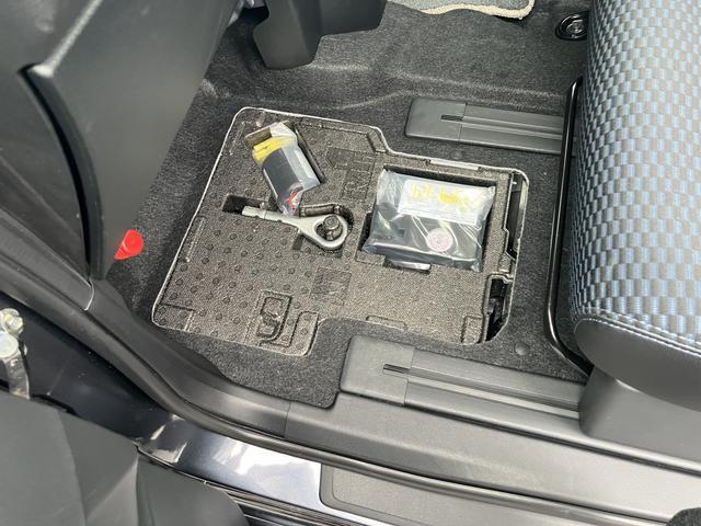 タントカスタムＲＳ　　ナビゲーション　バックカメラ　ＥＴＣ車載器保証１年間距離無制限付き　両側電動スライドドア　ＬＥＤヘッドランプ　ＬＥＤフォグランプ　オートライト　ミラクルオープンドア　運転席シートヒーター　運転席シートリフター　オートエアコン（東京都）の中古車