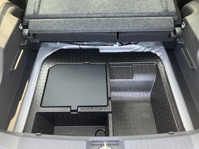 ロッキープレミアムＧ　ＨＥＶ　　ＣＤステレオ　パノラマモニター保証１年間距離無制限付き　電動パーキングブレーキ　ＬＥＤヘッドランプ　ＬＥＤフォグランプ　前席シートヒーター　ＵＳＢ電源ソケット　オートライト　アダプティブクルーズコントロール　コーナーセンサー（東京都）の中古車