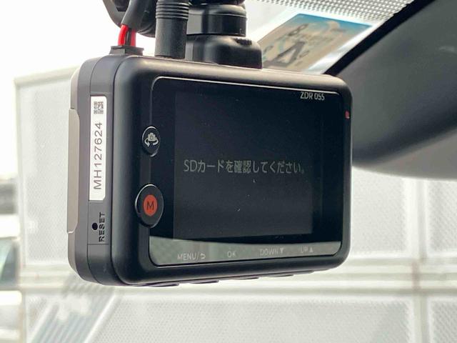 カローラツーリングハイブリッド　ダブルバイビー保証　まごころ保証　１年間・走行距離無制限付き（東京都）の中古車
