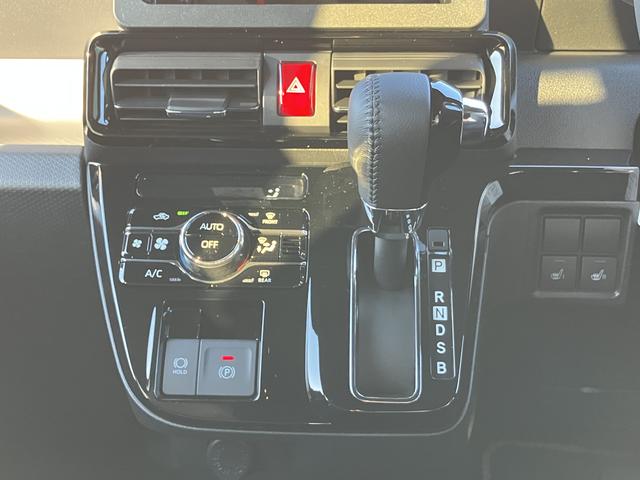 タントカスタムＲＳ　届け出済み未使用車保証　新車保証・まごころ保証　１年間・走行距離無制限付き（東京都）の中古車