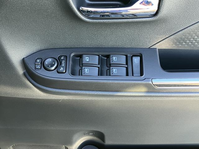 タントカスタムＲＳ　届け出済み未使用車保証　新車保証・まごころ保証　１年間・走行距離無制限付き（東京都）の中古車