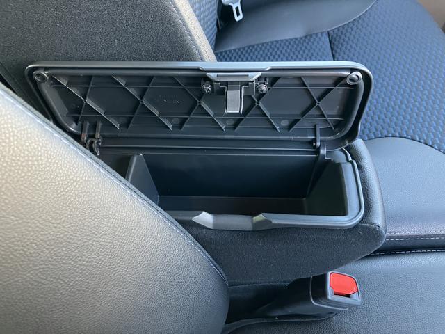 タントカスタムＲＳ　届け出済み未使用車保証　新車保証・まごころ保証　１年間・走行距離無制限付き（東京都）の中古車