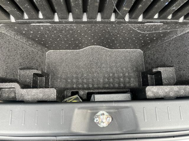 ムーヴキャンバスＧメイクアップリミテッド　ＳＡIII（東京都）の中古車