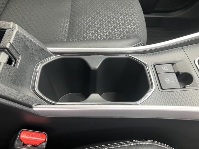 ロッキープレミアムG HEV ディスプレイオーディオ パノラマカメラ保証 新車保証・まごころ保証 1年間・走行距離無制限付き(東京都)の中古車