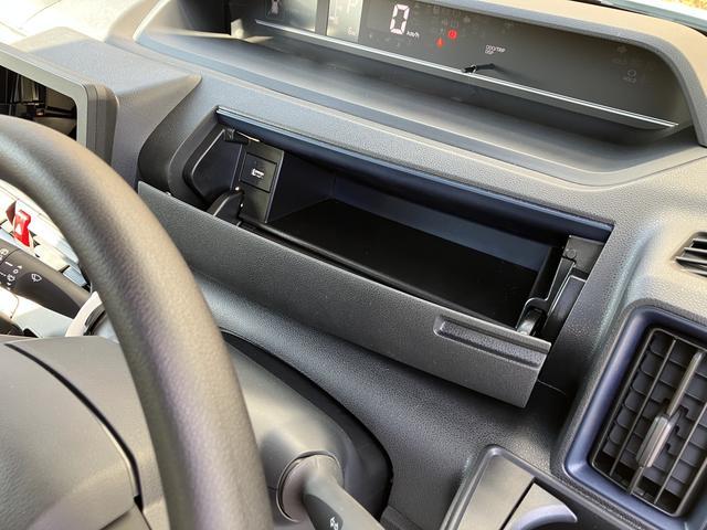 タントＸリミテッド　届け出済み未使用車保証　新車保証・まごころ保証　１年間・走行距離無制限付き（東京都）の中古車