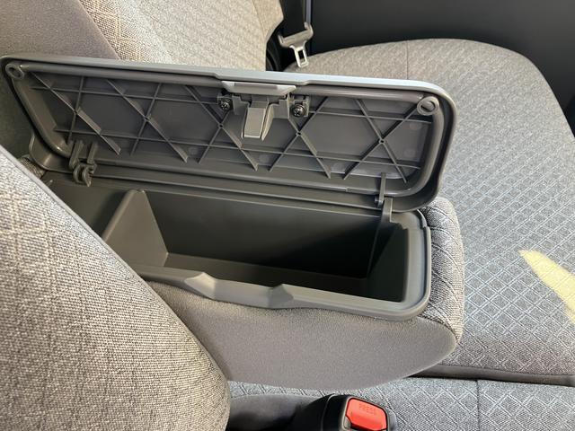 タントＸリミテッド　届け出済み未使用車保証　新車保証・まごころ保証　１年間・走行距離無制限付き（東京都）の中古車