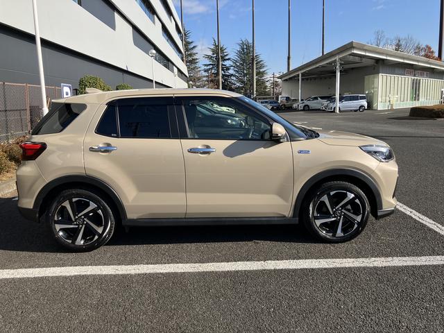 ロッキープレミアムＧ　ＨＥＶ保証　新車保証・まごころ保証　１年間・走行距離無制限付き（東京都）の中古車