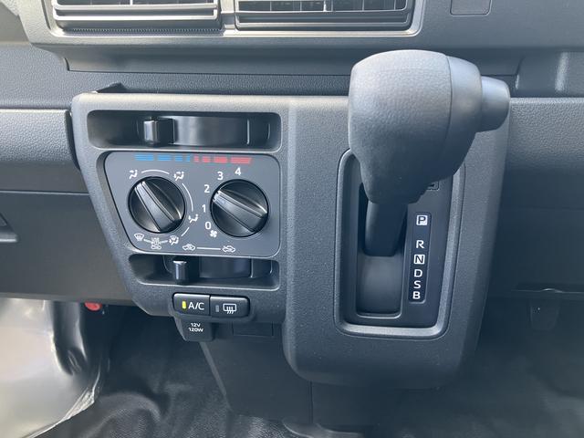 ハイゼットカーゴスペシャル　届け出済み未使用車保証　新車保証・まごころ保証　１年間・走行距離無制限付き（東京都）の中古車