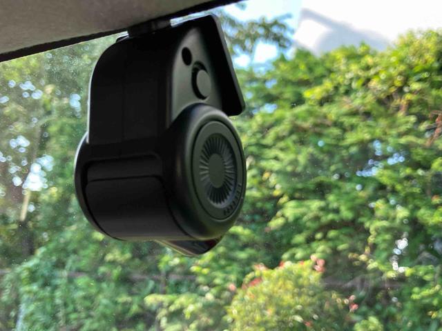 トールカスタムＧ保証　新車保証・まごころ保証　１年間・走行距離無制限付き　点検記録簿　ＥＴＣ　アルミホイール　スマートキー・プッシュスタート　エアバッグ　ＡＢＳ　キーフリーキー（東京都）の中古車