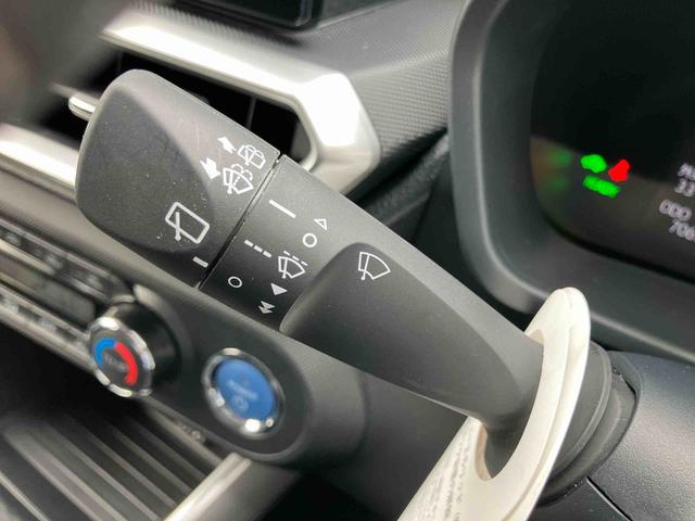 ロッキープレミアムG HEV 9インチディスプレイオーディオ装備保証 新車保証・まごころ保証 1年間・走行距離無制限付き・9インチディスプレイオーディオ装備LEDフォグ装備・シートヒーター装備(東京都)の中古車