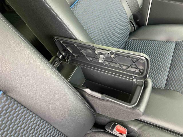 タントカスタムRS 9インチディスプレイオーディオ装備保証 新車保証・まごころ保証 1年間・走行距離無制限付き・9インチディスプレイオーディオ装備・LEDヘッドライト装備・LEDフォグ装備(東京都)の中古車
