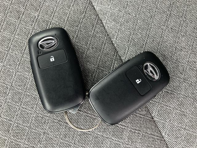 タントＬバックカメラ　スライドドア　ＬＥＤヘッドライト　オートライト　プッシュボタンスターター　オート格納ドアミラー　オートエアコン　上下２段調節式デッキボード　コーナーセンサー　衝突被害軽減ブレーキ（千葉県）の中古車