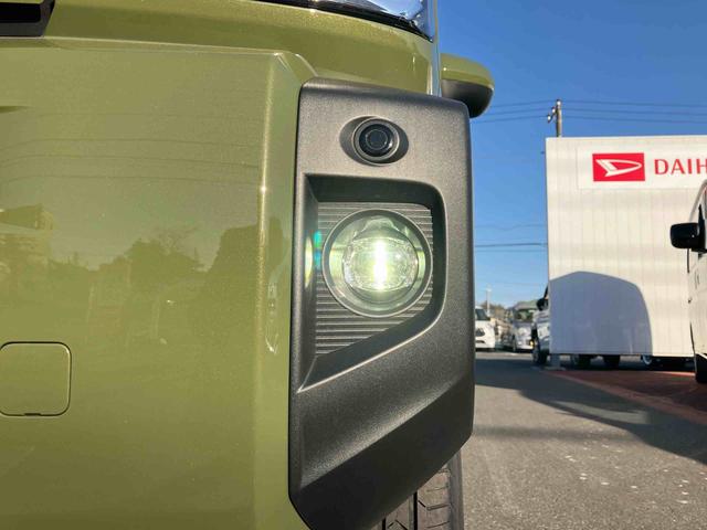 タフトＧガラスルーフ　ルーフレール　１５インチアルミ　ＬＥＤヘッドライト＆フォグランプ　バックカメラ　プッシュボタンスターター　シートヒーター　電動駐車ブレーキ　コーナーセンサー　衝突被害軽減ブレーキ（千葉県）の中古車