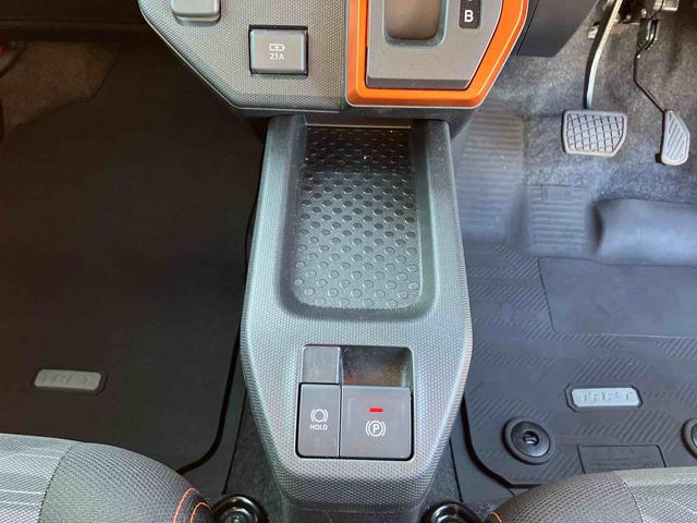 タフトＧガラスルーフ　ルーフレール　１５インチアルミ　ＬＥＤヘッドライト＆フォグランプ　バックカメラ　プッシュボタンスターター　シートヒーター　電動駐車ブレーキ　コーナーセンサー　衝突被害軽減ブレーキ（千葉県）の中古車