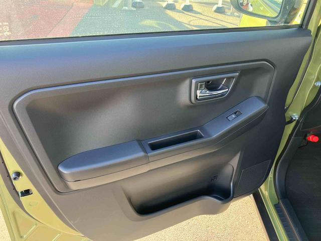 タフトＧガラスルーフ　ルーフレール　１５インチアルミ　ＬＥＤヘッドライト＆フォグランプ　バックカメラ　プッシュボタンスターター　シートヒーター　電動駐車ブレーキ　コーナーセンサー　衝突被害軽減ブレーキ（千葉県）の中古車