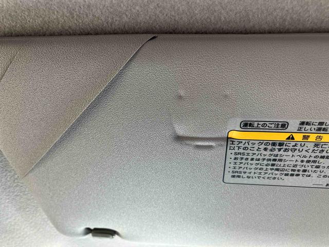 タンクカスタムＧ　ＳＳＤナビゲーション（ワンセグチューナー）／ＥＴＣ車載器／運転席・助手席エアバック／ＡＢＳ付き／エアコン／パワーステアリング／パワーウィンドウ／アルミホイール／（千葉県）の中古車