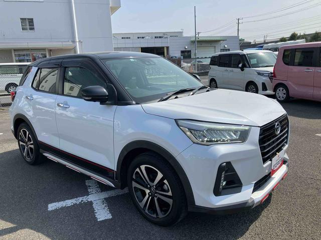 ロッキープレミアム　４ＷＤ４ＷＤ　ナビ／ＢＴ／ＴＶ／ＤＩＳＣ／全周囲カメラ／ステアリングスイッチ　前後ドラレコ　ＥＴＣ　１７インチアルミ　ＬＥＤヘッドライト＆フォグランプ　シートヒーター　クルコン　ＢＳＭ　衝突被害軽減ブレーキ（千葉県）の中古車