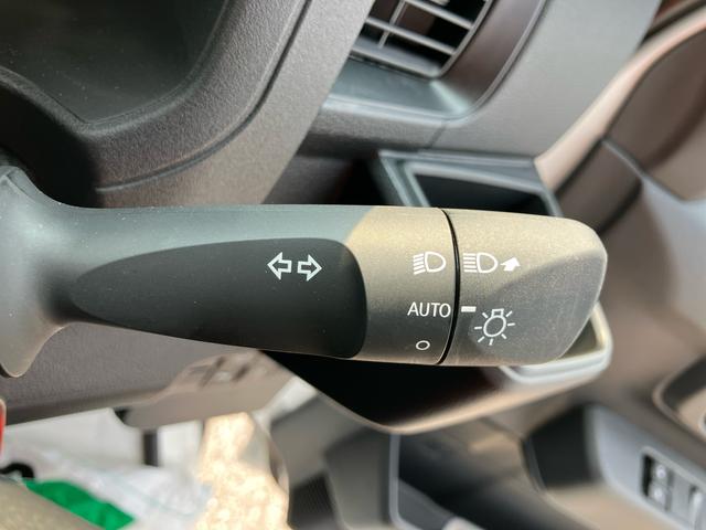 ハイゼットカーゴスペシャル衝突被害軽減ブレーキ　コーナーセンサー　オートライト　フロントパワーウィンドウ　オーバーヘッドシェルフ　スピーカー一体型ＡＭ・ＦＭラジオ　アイドリングストップ（千葉県）の中古車