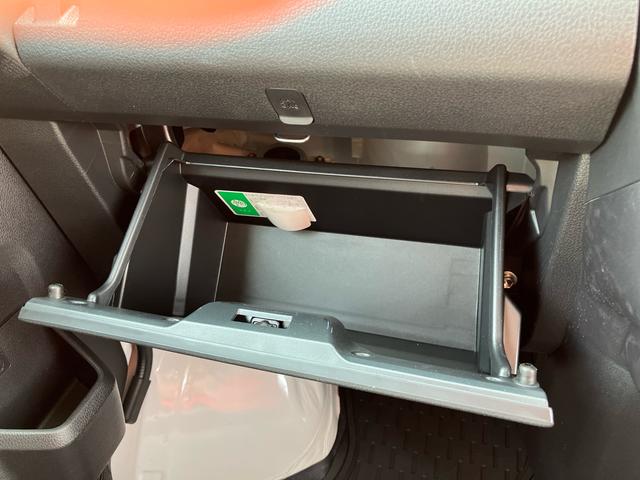 ハイゼットカーゴスペシャル衝突被害軽減ブレーキ　コーナーセンサー　オートライト　フロントパワーウィンドウ　オーバーヘッドシェルフ　スピーカー一体型ＡＭ・ＦＭラジオ　アイドリングストップ（千葉県）の中古車