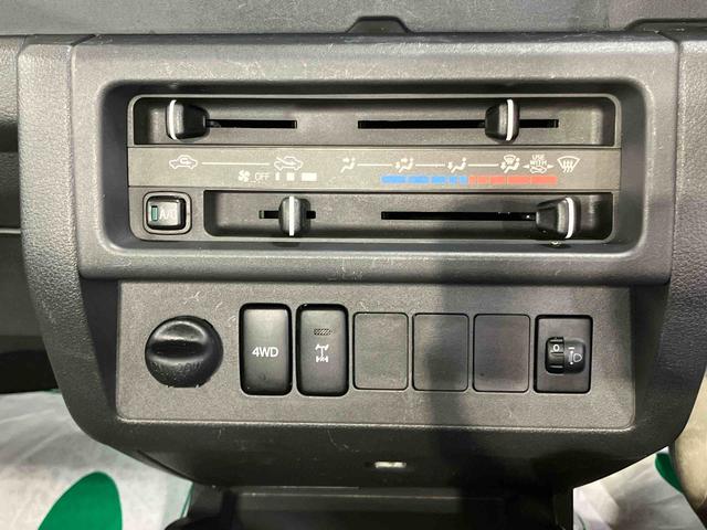 ハイゼットトラックスタンダード　農用スペシャルＣＤラジオチューナー（ＡＵＸ接続）／ＥＴＣ／荷台作業灯／スーパーデフロック／４枚リヤリーフスプリング／ゲートプロテクター／ガードフレームプロテクター／荷台マット／円高フロアマット（千葉県）の中古車