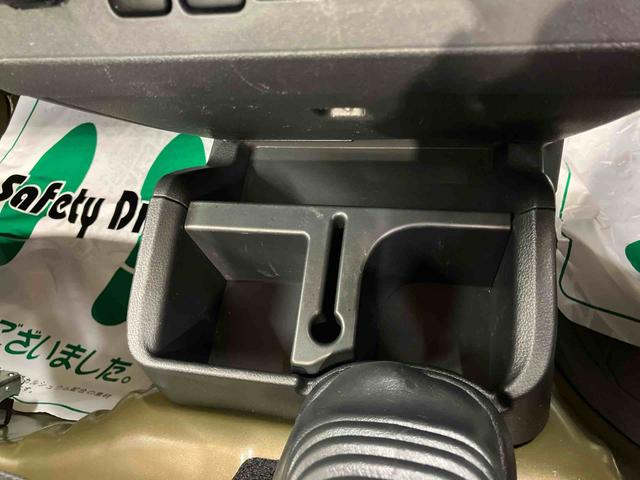 ハイゼットトラックスタンダード　農用スペシャルＣＤラジオチューナー（ＡＵＸ接続）／ＥＴＣ／荷台作業灯／スーパーデフロック／４枚リヤリーフスプリング／ゲートプロテクター／ガードフレームプロテクター／荷台マット／円高フロアマット（千葉県）の中古車