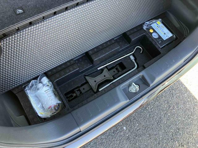 モコＸ　ＦＯＵＲ４ＷＤ　バックモニター付きＣＤチューナー　ＥＴＣ　運転席シートヒーター　プッシュボタンスターター　イモビライザー　照明付きバニディミラー　電動格納ドアミラー　プライバシーガラス（千葉県）の中古車