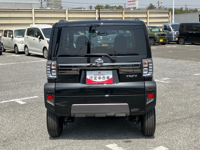タフトＧターボ　ダーククロムベンチャー前後専用ダークガーニッシュ　ガラスルーフ　クルコン　１５インチアルミ　シートヒーター　ＬＥＤヘッド＆フォグランプ　ルーフレール　バックカメラ　電動駐車ブレーキ　衝突被害軽減ブレーキ　コーナーセンサー（千葉県）の中古車
