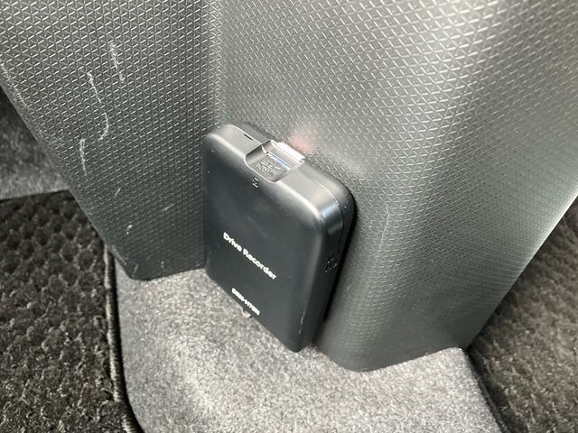 タントスローパー　Ｘ福祉車両　車いす用リモコン付き電動ウインチ　９型ナビ／ＢＴ／ＤＴＶ／ＤＩＳＣ／バックカメラ　前ドラレコ　左側パワスラ　シートヒーター　ＬＥＤヘッドライト　プッシュボタンスターター　衝突被害軽減ブレーキ（千葉県）の中古車