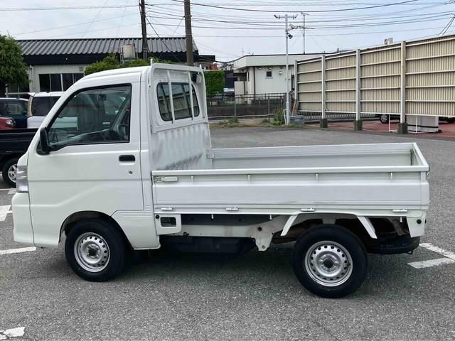 ハイゼットトラック農用スペシャル５速マニュアル　４ＷＤ　副変速機　荷台ライト　リヤ４枚リーフスプリング　スピーカー一体型ＡＭ／ＦＭラジオ　エアコン　パワステ（千葉県）の中古車