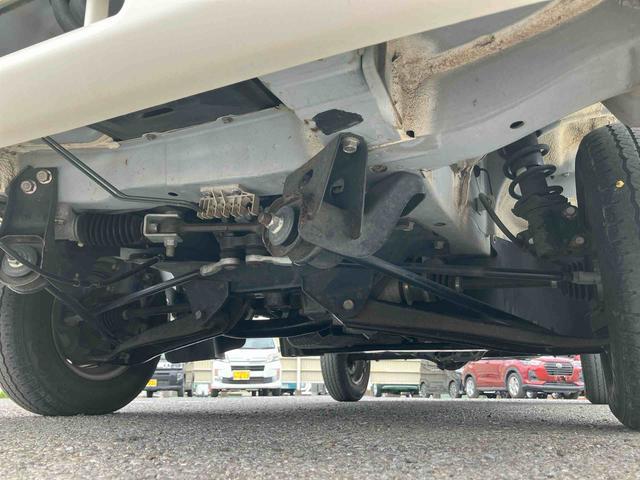ハイゼットトラック農用スペシャル５速マニュアル　４ＷＤ　副変速機　荷台ライト　リヤ４枚リーフスプリング　スピーカー一体型ＡＭ／ＦＭラジオ　エアコン　パワステ（千葉県）の中古車