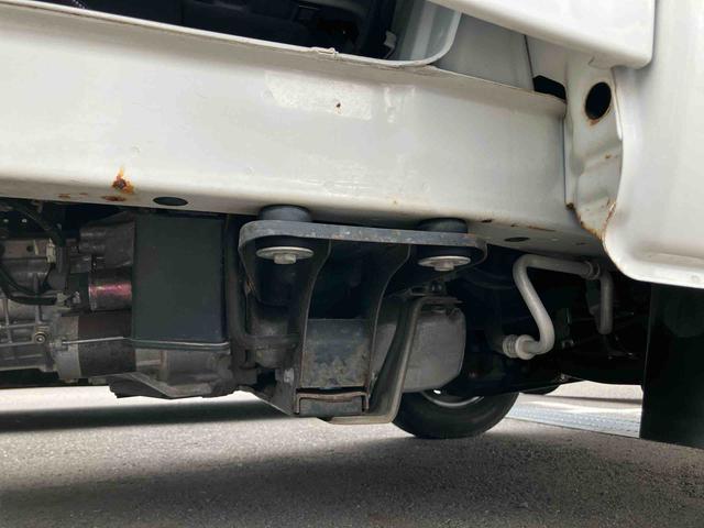 ハイゼットトラック農用スペシャル５速マニュアル　４ＷＤ　副変速機　荷台ライト　リヤ４枚リーフスプリング　スピーカー一体型ＡＭ／ＦＭラジオ　エアコン　パワステ（千葉県）の中古車