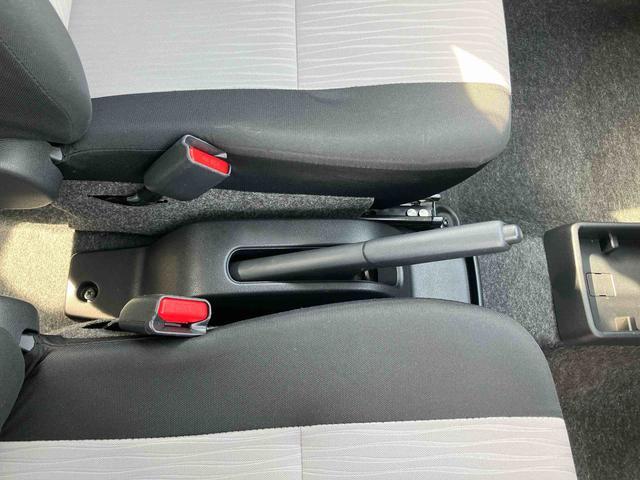 プレオプラスＦ　スマートアシストＣＤチューナー　衝突被害軽減ブレーキ　横滑り防止装置　コーナーセンサー　オートハイビーム　キーレスエントリー　セキュリティアラーム　アイドリングストップ（千葉県）の中古車