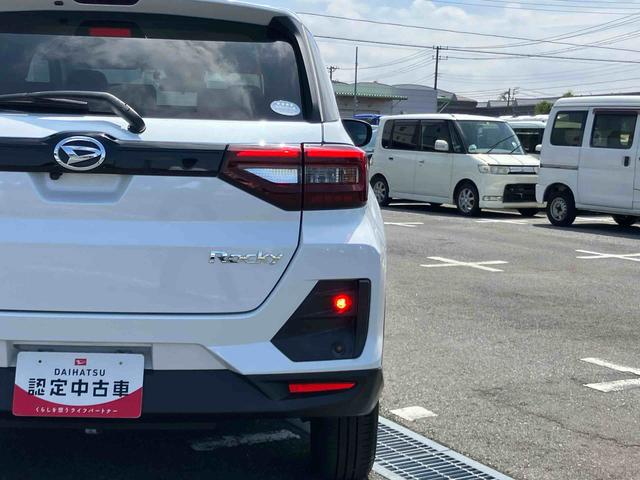 ロッキープレミアム　４ＷＤ４ＷＤターボ　パノラマカメラ連動９インチフルセグナビ　フロント．リヤドライブレコーダー連動　ビルトインＥＴＣ　ＵＳＢ接続　ＴＶナビキット　リヤフォグランプ　アダプティブクルーズコントロール（千葉県）の中古車