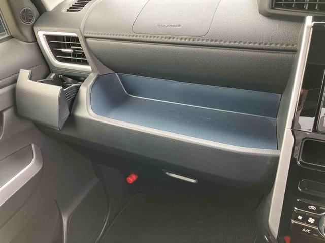 トールカスタムＧ９型ナビ／ＢＴ／ＤＴＶ／ＤＩＳＣ／バックカメラ／ステアリングスイッチ　ＥＴＣ　両側パワスラ　ＬＥＤヘッドライト＆フォグランプ　１４インチアルミ　電動駐車ブレーキ　コーナーセンサー　衝突被害軽減ブレーキ（千葉県）の中古車