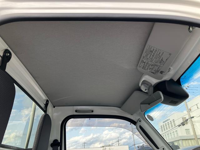 ハイゼットトラックエクストラＳＡIIIｔ　４ＷＤ４ＷＤ　４速ＡＴ　ＣＤチューナー　ＬＥＤヘッド＆フォグランプ　リヤ４枚リーフスプリング　荷台灯　　テールゲートチェーン　フロントメッキガーニッシュ　パワーウインドウ　キーレス　衝突被害軽減ブレーキ（千葉県）の中古車