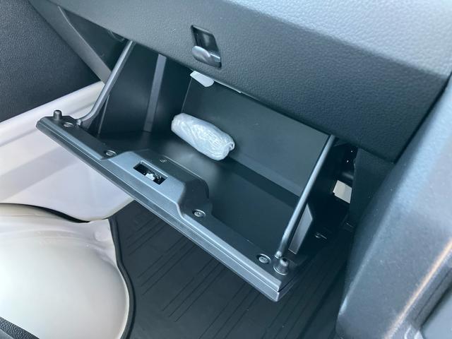 ハイゼットトラックエクストラオートライト　ＬＥＤフォグランプ　格納式テールゲートチェーン　プッシュエンジンスタート　キーフリーシステム　大型ＬＥＤ荷台作業灯　前後コーナーセンサー　電動格納式ドアミラー　パワーウインドウ（千葉県）の中古車