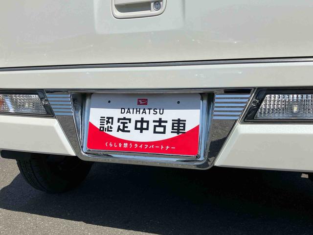 ハイゼットカーゴクルーズターボＳＡIII　４ＷＤ４ＷＤ　ナビ／ＢＴ／ＤＴＶ／ＤＩＳＣ／バックカメラ　前後ドラレコ　ＥＴＣ　フロントメッキガーニッシュ　リヤスポイラー　ＬＥＤヘッド＆フォグランプ　電格ドアミラー　ＬＥＤ荷室灯　衝突被害軽減ブレーキ（千葉県）の中古車