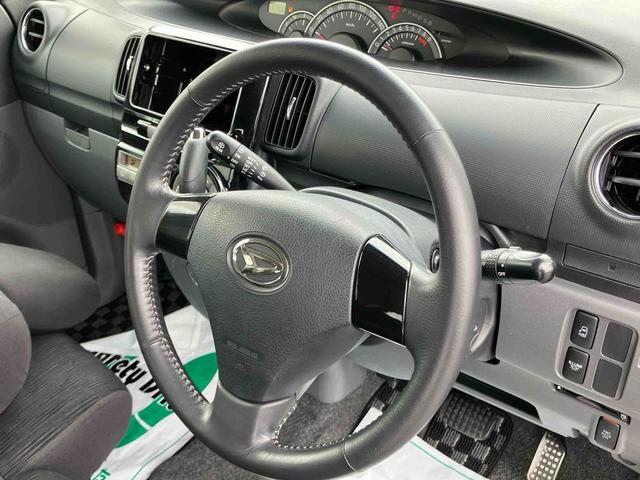 タントカスタムＲＳＡｓ−Ｉｓ車　ターボ車　４ＷＤ　ディスチャージドヘッドランプ　フォグランプ　トップシェードガラス　革巻きステアリング　イルミネーション付オーバーヘッドコンソール　セキュリティーアラーム（千葉県）の中古車